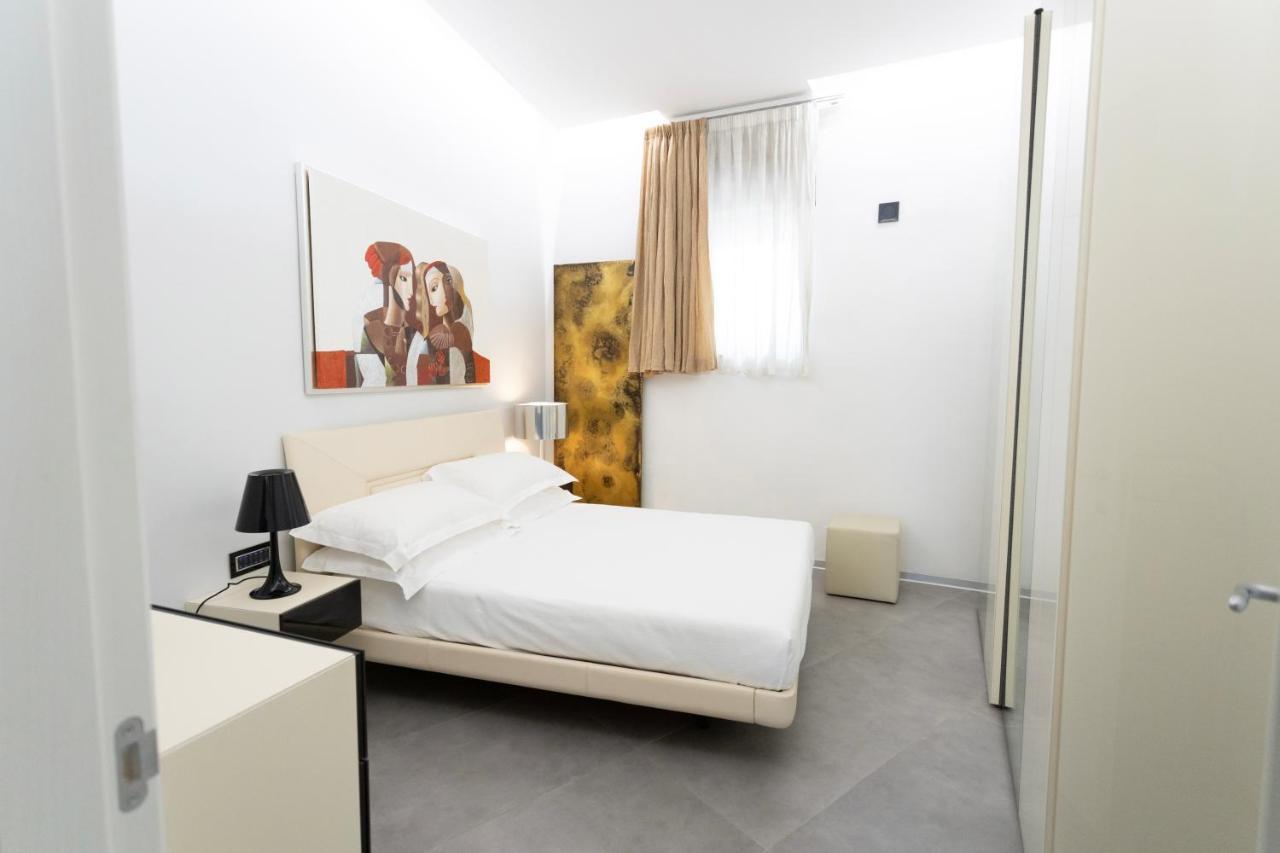 Maison Bleu Luxury Suite Sul Porto Di Trani Luaran gambar
